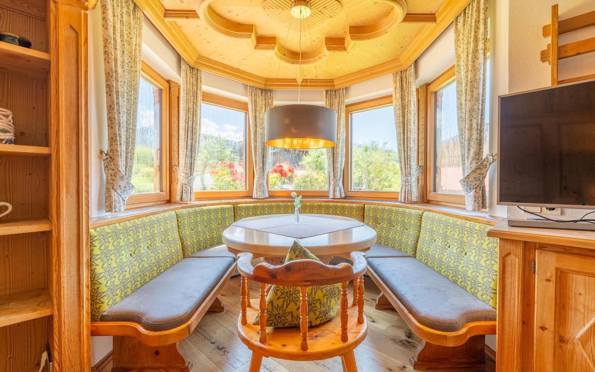 Gaestehaus Hagen Reit im Winkl Luaran gambar